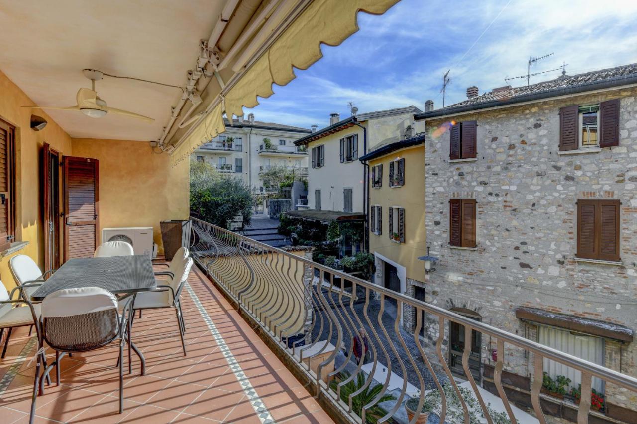 Prestige Apartment Sirmione Exterior photo